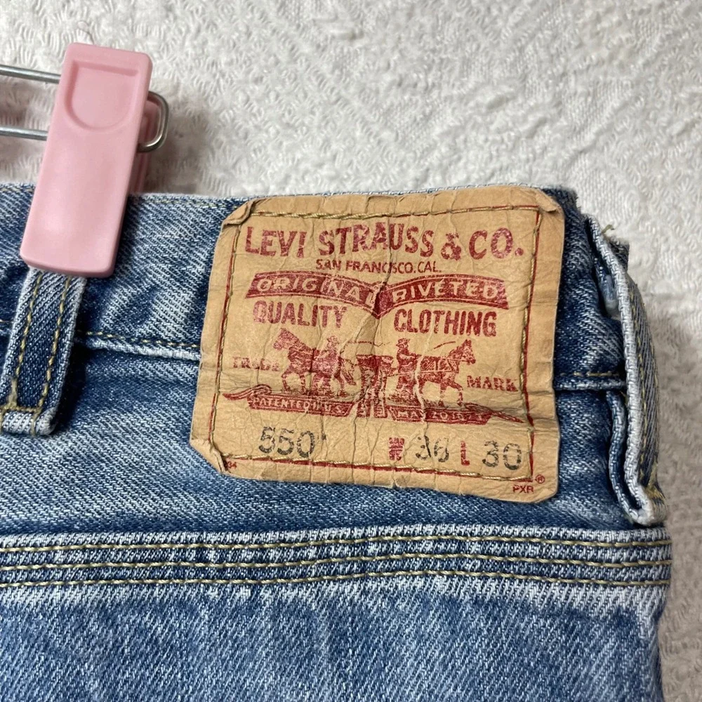 Levis levi 550